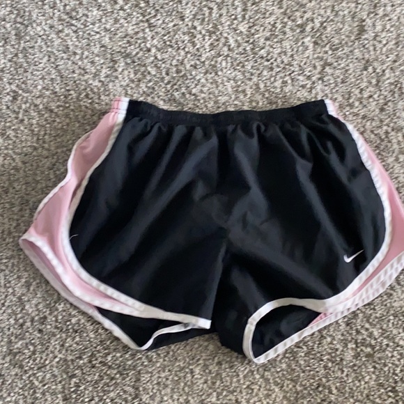 Nike Pants - Nike pink & black pro fit shorts